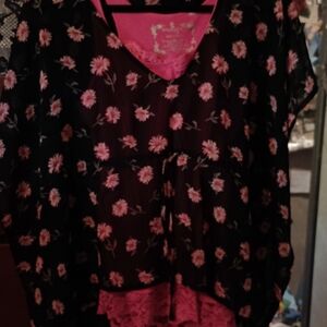 Flowy shear shirt with under tank